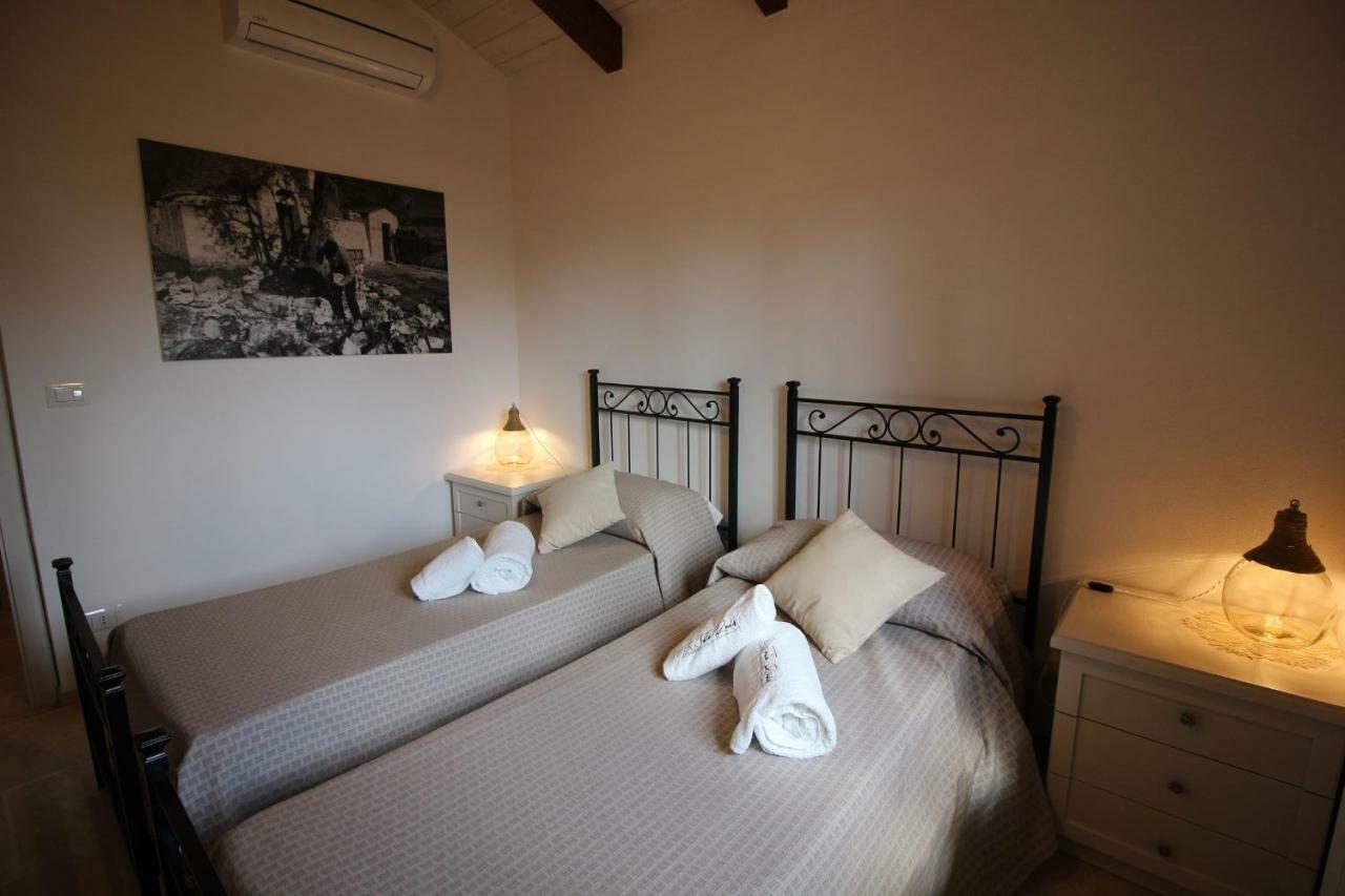 Trullo Rinaldi - Private Pool And Sauna Castellana Grotte Luaran gambar